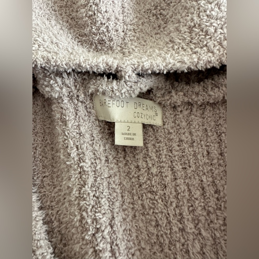 Barefoot Dreams Robe - Picture 3 of 5